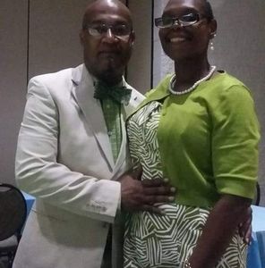 Meet your Posher, Emanuel